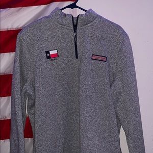 Vineyard vines sweater